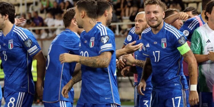 ভেনেজুয়েলা-ইকুয়েডর ম্যাচের দল ঘোষণা করল ইতালি