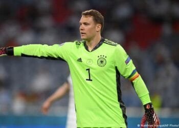 ফেরার আগে ছিটকে গেলেন নয়্যার