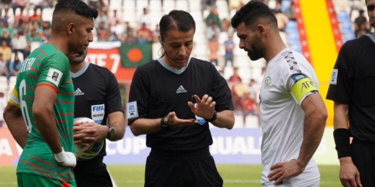 যোগ করা সময়ে গোল হজমে কপাল পুড়লো বাংলাদেশের