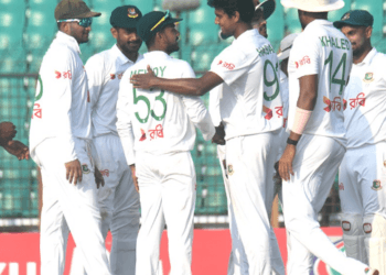 বাংলাদেশকে রান চাপায় ফেলে অবশেষে থামল শ্রীলঙ্কার ইনিংস