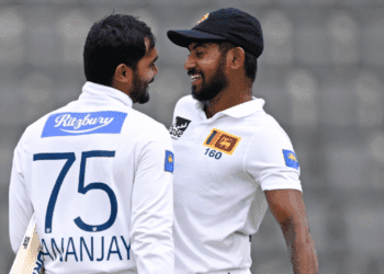 ক্রিকেট ইতিহাসের বিরল রেকর্ড শ্রীলঙ্কার, রানের পাহাড়ে চাপা পড়ছে বাংলাদেশ