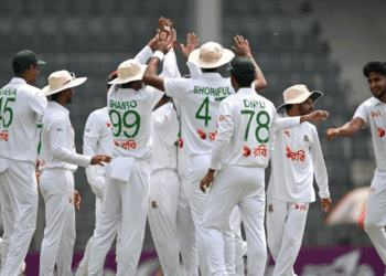 ‘লোকাল বয়’ খালেদের আগুনে পেসে বিধ্বস্ত শ্রীলঙ্কা