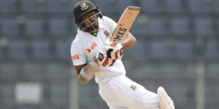 নাইট ওয়াচম্যান থেকে ক্যারিয়ার সেরা ইনিংস তাইজুলের