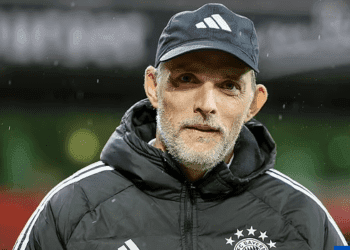 শিরোপার কাছে লেভারকুসেন, অভিনন্দন জানালেন বায়ার্ন কোচ