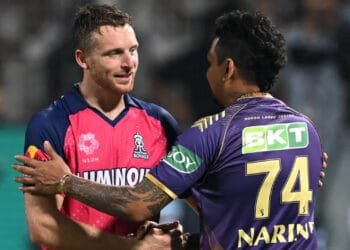 নারিনকে বিশ্বকাপ দলে ফেরাতে সবরকম চেষ্টা করছেন পাওয়েল 