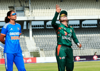 রাবেয়া-মারুফাদের দারুণ বোলিং, ভারতের চ্যালেঞ্জিং পুঁজি