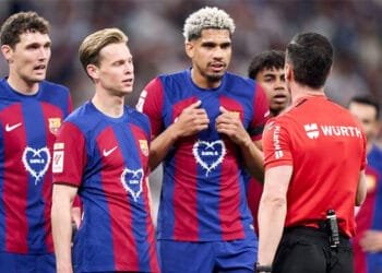 রিয়ালের সঙ্গে ‘বিতর্কিত’ ম্যাচটি আবারো খেলতে চায় বার্সেলোনা