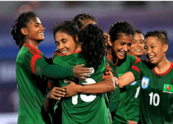 বাংলাদেশের নারী ফুটবলারদের বেতন দেবে ফিফা