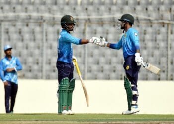 লিটন-হৃদয়ের ফিফটি, তামিম-মুশফিকদের হেসেখেলে হারাল আবাহনী