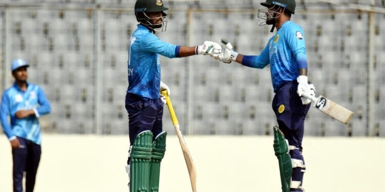 লিটন-হৃদয়ের ফিফটি, তামিম-মুশফিকদের হেসেখেলে হারাল আবাহনী