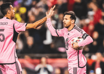 আরও একবার জোড়া গোলে শীর্ষস্থানে মেসি, দারুণ জয় মায়ামির