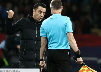 ‘পিএসজিকে জিতিয়ে দিয়ে রেফারি সব শেষ করে দিয়েছে’