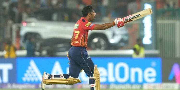 শেষ ওভারে নাটকীয় জয় পাঞ্জাবের