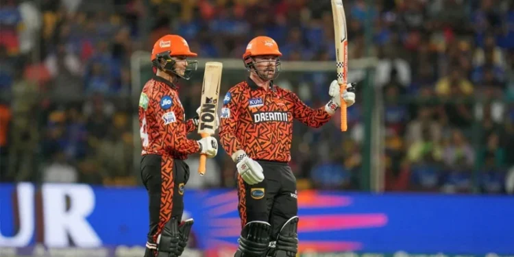 ৫৪৯ রানের ম্যাচে জিতল হায়দরাবাদ