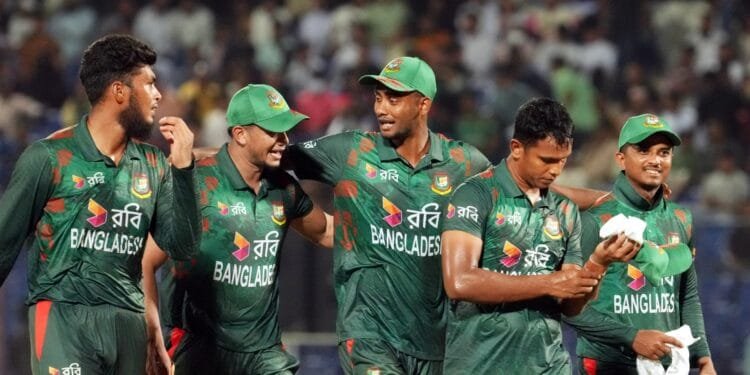 রিশাদ-তাসকিনদের দারুণ বোলিংয়ের পর ক্যাম্পবেলের ঝড়ে জিম্বাবুয়ের লড়াকু পুঁজি