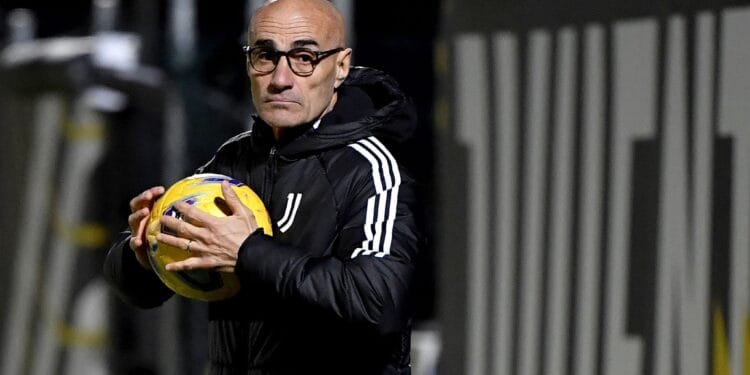 জুভেন্টাসের কোচের দায়িত্বে মনতেরো