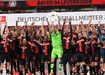 অপরাজিত থেকে মৌসুম শেষ করল লেভারকুসেন
