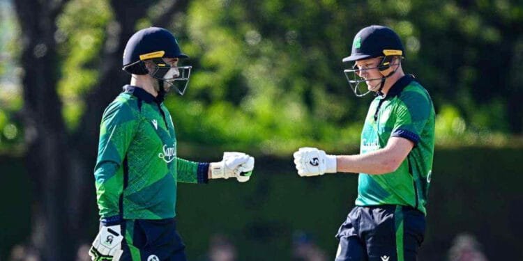 পাকিস্তানকে চমকে দিয়ে জিতল আয়ারল্যান্ড