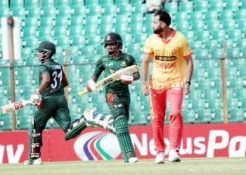 তাওহীদ-অনীকের ব্যাটে জিম্বাবুয়েকে ১৬৬ রানের লক্ষ্য দিলো বাংলাদেশ