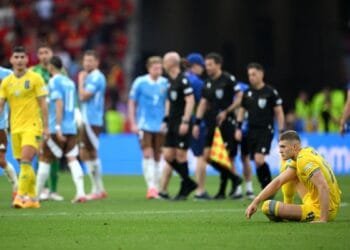 ইউক্রেনের বিদায়, শেষ ষোলোয় বেলজিয়াম