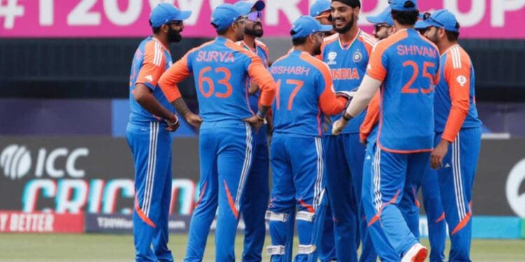 বড় জয়ে বিশ্বকাপ শুরু ভারতের