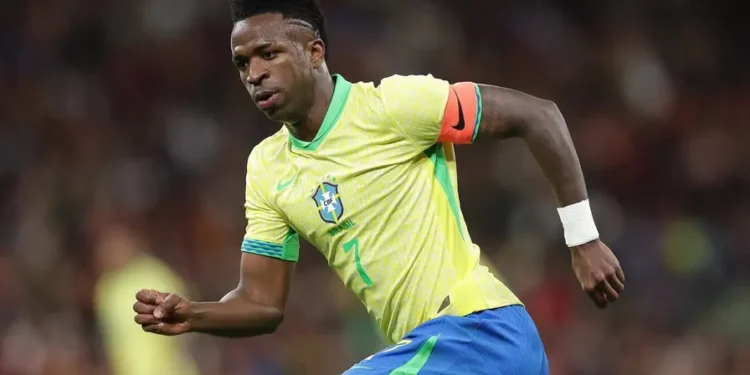 নিজের জন্য নয়, সবসময় দলের জন্য খেলেন ভিনি