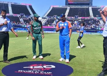 বাংলাদেশের বিপক্ষে আগে ব্যাট করবে ভারত
