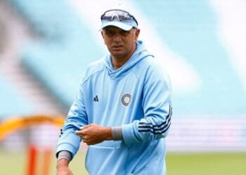 পুনরায় ভারতের কোচ হওয়ার আবেদন করেননি দ্রাবিড়