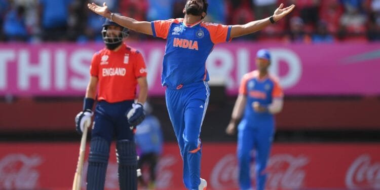 স্পিন বিষে ইংল্যান্ডকে গুঁড়িয়ে ফাইনালে ভারত