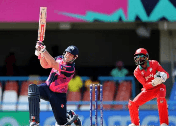 ওমানকে হারাল স্কটল্যান্ড, বিদায়ের শঙ্কায় ইংল্যান্ড