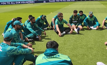 বিশ্বকাপ জিততে পারলে রাজকীয় অতিথি হয়ে হজে যাবেন পাকিস্তানের ক্রিকেটাররা!