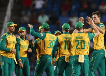 ‘বোলাররা আমাদের জন্য অবিশ্বাস্য কাজ করে দিয়েছে’