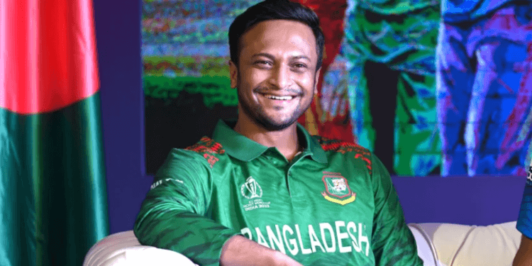 বিশ্বসেরার মুকুট নিয়েই মাঠে নামবেন সাকিব