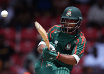 শতরান পেরিয়ে সাকিবকে হারালো বাংলাদেশ