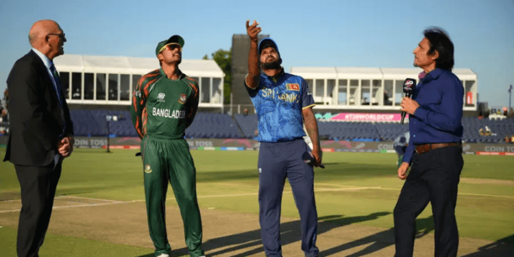 তাসকিনের শিকারে শুরু বাংলাদেশের