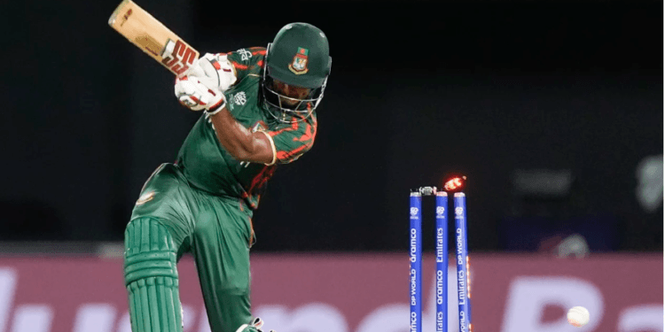 প্রথম বলেই উইকেট হারালো বাংলাদেশ