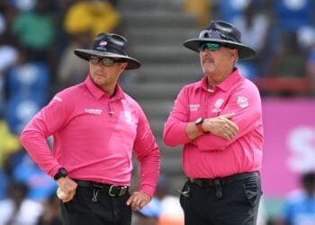 সেমিফাইনালে আম্পায়ারের দায়িত্বে থাকবেন যারা