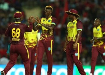 নিউজিল্যান্ডের বিপদ বাড়িয়ে সুপার এইটে উইন্ডিজ