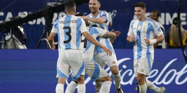 কোপা আমেরিকার ফাইনালে যে জার্সি পরে খেলবে আর্জেন্টিনা