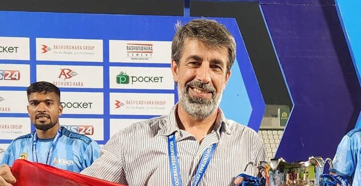 বসুন্ধরা ম্যানেজারের সাথে মতের অমিল, চাকরি ছাড়লেন অস্কার