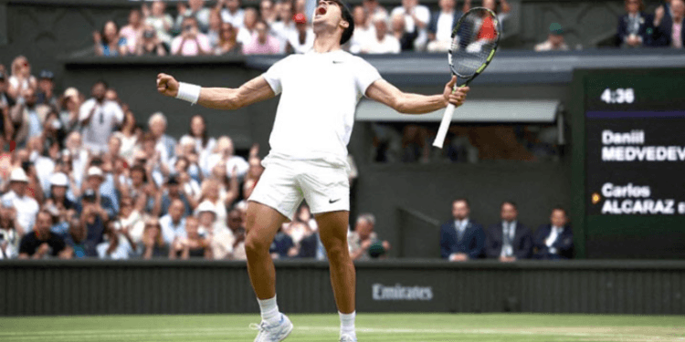 দ্বিতীয় উইম্বলডন শিরোপার সামনে আলকারাজ