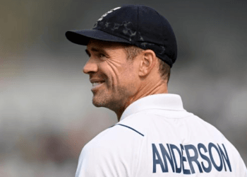 অবসরের পরও ইংল্যান্ড দলের সাথে থাকবেন অ্যান্ডারসন