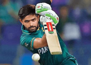 ‘অনেক সুযোগ পেয়েছেন বাবর আজম’