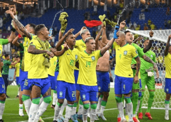 ব্রাজিল-উরুগুয়ে ম্যাচের চাবি তিন আর্জেন্টাইন রেফারির হাতে