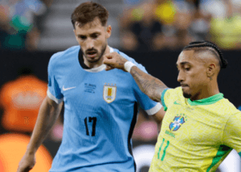 ব্রাজিল-উরুগুয়ের গোল ছাড়া্ই শেষ প্রথমার্ধ