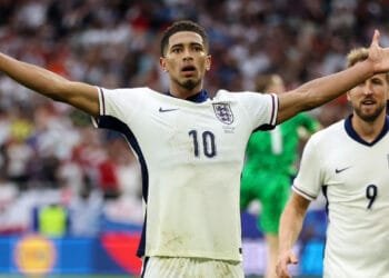 বেলিংহাম-কেইন জাদুতে কোয়ার্টার ফাইনালে ইংল্যান্ড