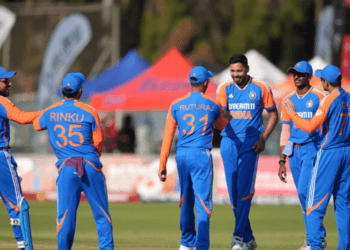 জিম্বাবুয়েকে ১৩৪ রানে গুটিয়ে দিয়ে ভারতের জয় ১০০ রানের