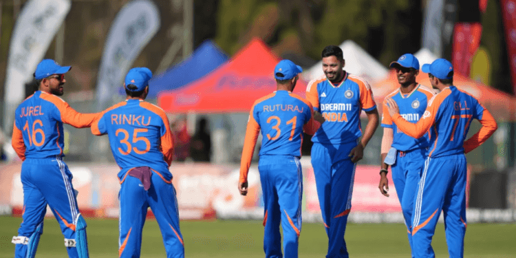 জিম্বাবুয়েকে ১৩৪ রানে গুটিয়ে দিয়ে ভারতের জয় ১০০ রানের