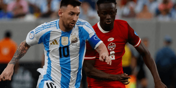 কোপায় বর্ণবাদী আক্রমণের অভিযোগ কানাডার