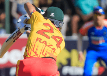 রাজার ব্যাটে ভারতের বিপক্ষে জিম্বাবুয়ের ১৫২ রান